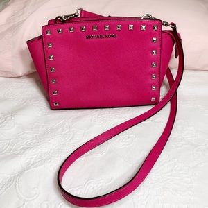 Authentic MK Selma Stud Messenger Crossbody Bag